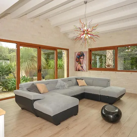 Lovely In With Kitchen *